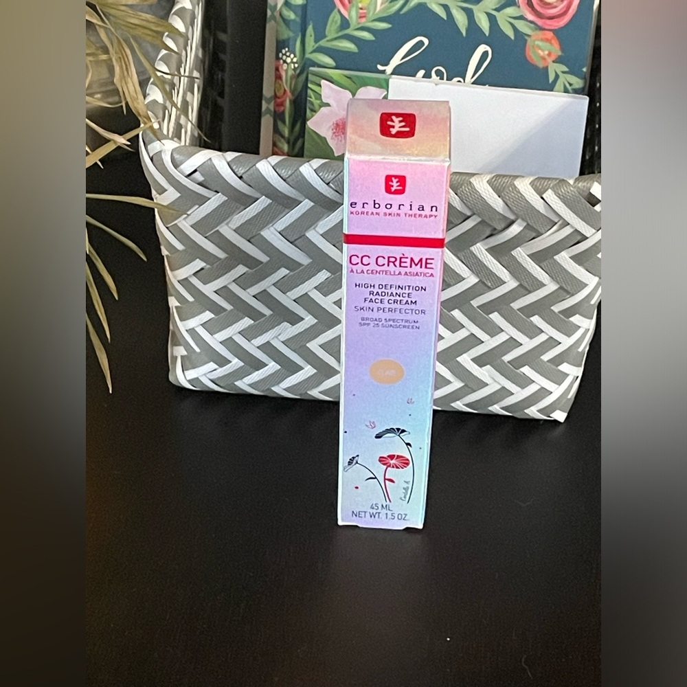 Erborian Korean Skin Therapy CC Crème
